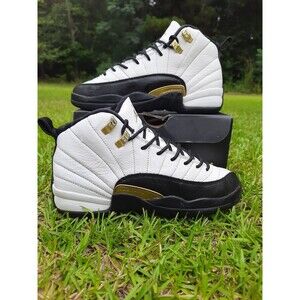 Air Jordan 12 Retro Royalty Taxi (GS) Kids' Size 5.5Y - (153265-170)